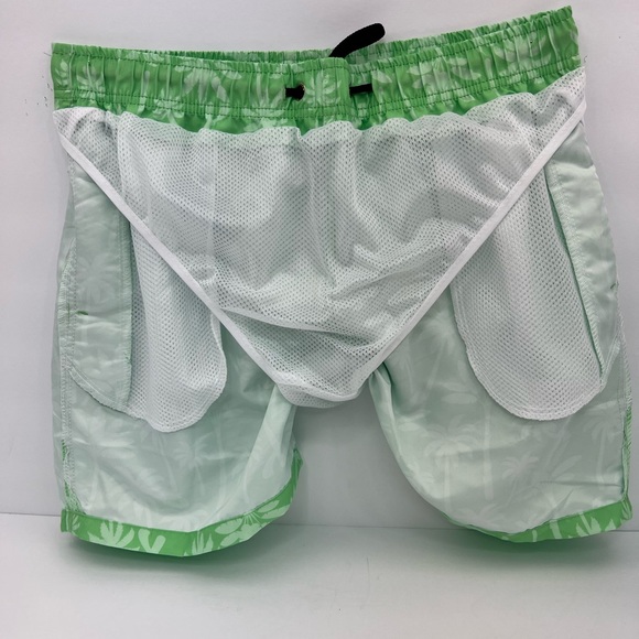 FRANKS XL“SAGE”(LIGHT GREEN)COLOR SWIMMING TRUNKS,W/MESH SUPPORT,PALM TREE PRINT - Picture 12 of 14